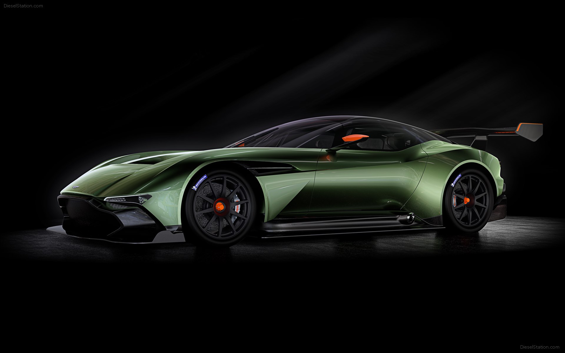 Aston Martin Vulcan 2016